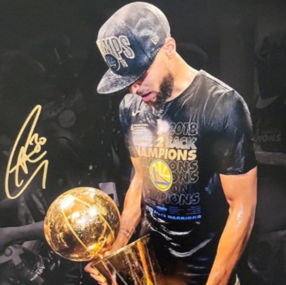 STEPHEN CURRY WARRIORS 2018 NBA FINALS TROPHYπ8.5x11 GLOSSY NBA REPRINT POSTER. - Picture 3 of 4